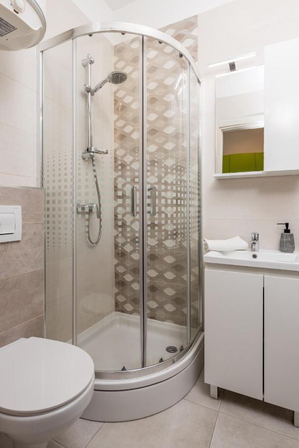Studio Apartments Fran'S Rijeka Buitenkant foto